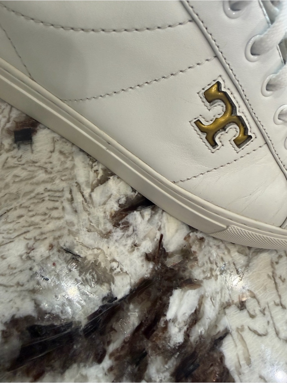 Tory Burch White Leather Low-Top Sneakers with Gold Logo - Picture 6 of 9